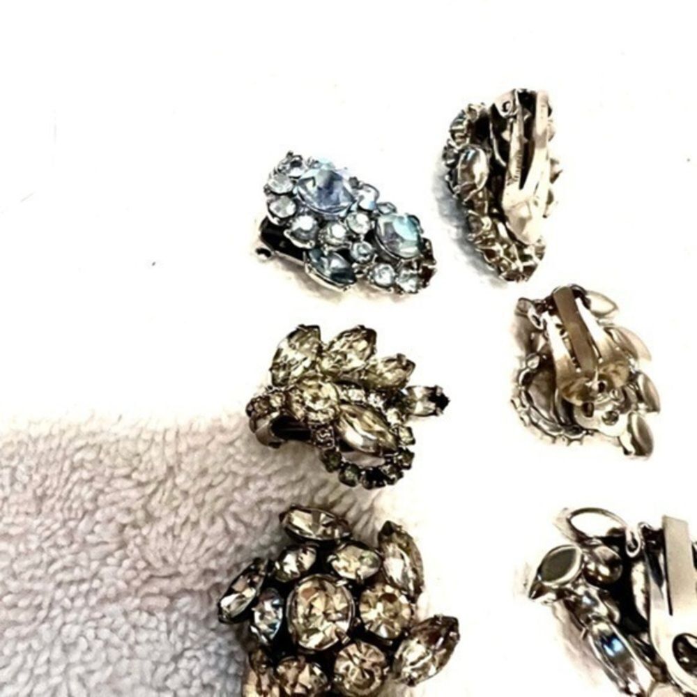 Vintage clip earrings 80s blue and crystal